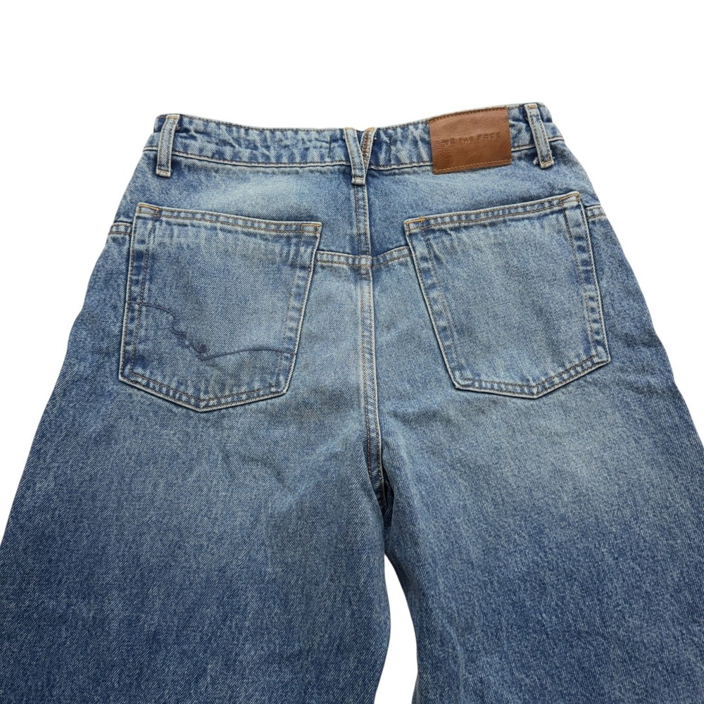 Free People Deep Trance Dropped Boyfriend Jeans Women's 27 Blue Low Rise Crop - Picture 5 of 14